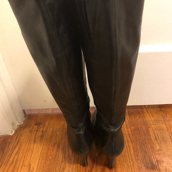 Gianni Bini knee high boots - Picture 2 of 3